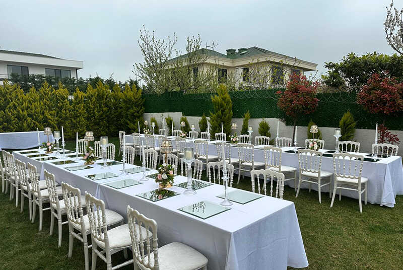 Bahçeşehir Kiralık Masa Sandalye Hizmeti