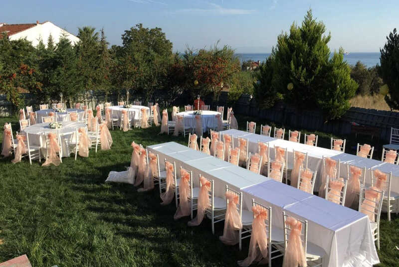 Bahçeşehir Masa Sandalye Kiralama Fiyatları